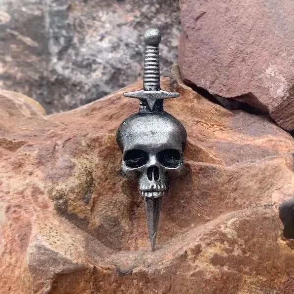 💀100% Handmade - Vintage Gothic Skull Brooch🔥